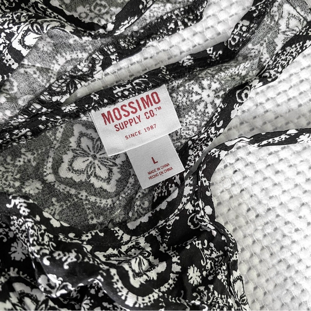 Mossimo Supply Co. Tank Top - Picture 2 of 3
